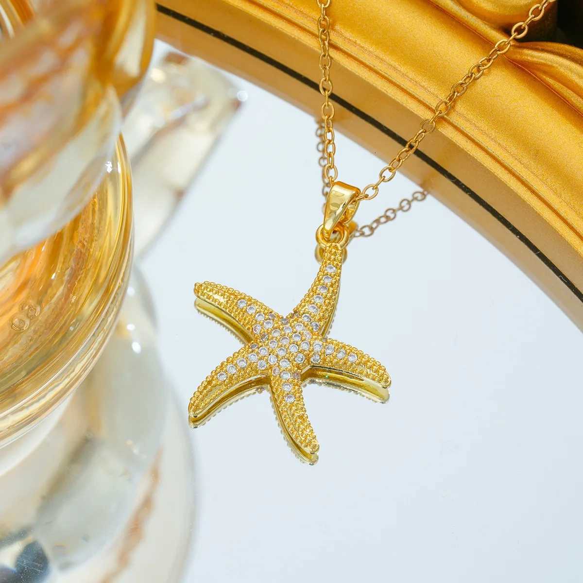 Stainless Steel Chain Fashion Zircon Starfish Pendant Necklaces for Women Girls Boho Party Accessories Jewelry Gift for FriendsXJ251104