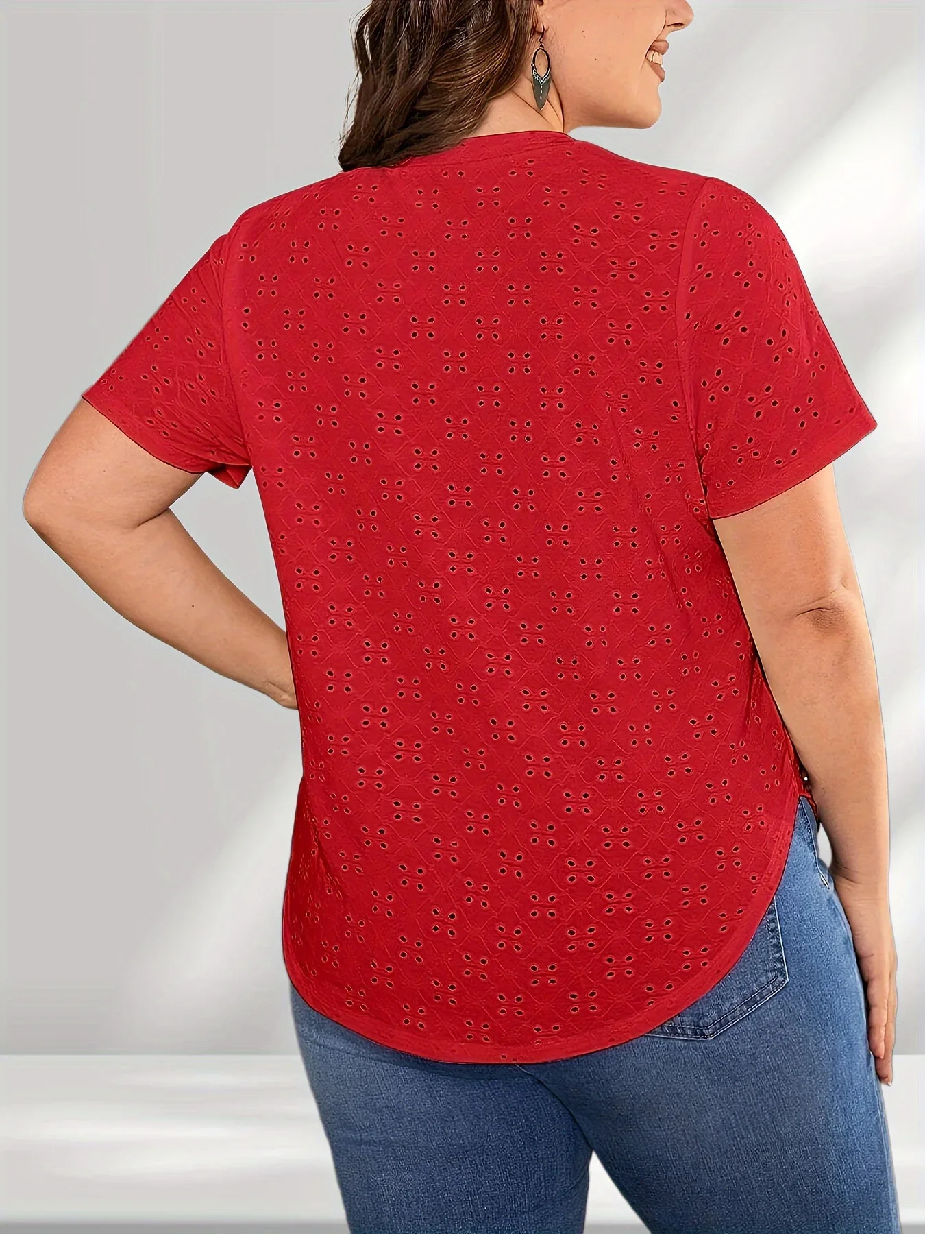 Fashion womens plus size 1XL5XL hollow short sleeved Tshirt casual loose button detail curve hem round neck 250401