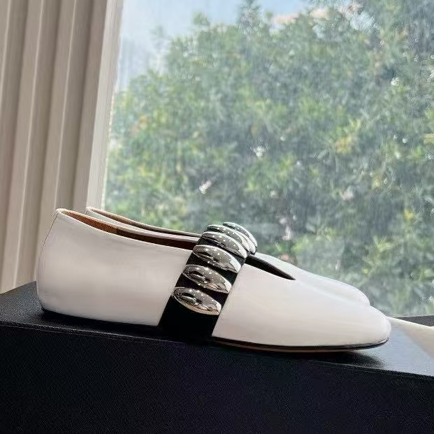 Dress shoes designer Ballet shoe Spring Autumn sheepskin bow fashion Flat boat shoe Lady leather Lazy dance Loafers women SHoes Large With box bag Leather sole