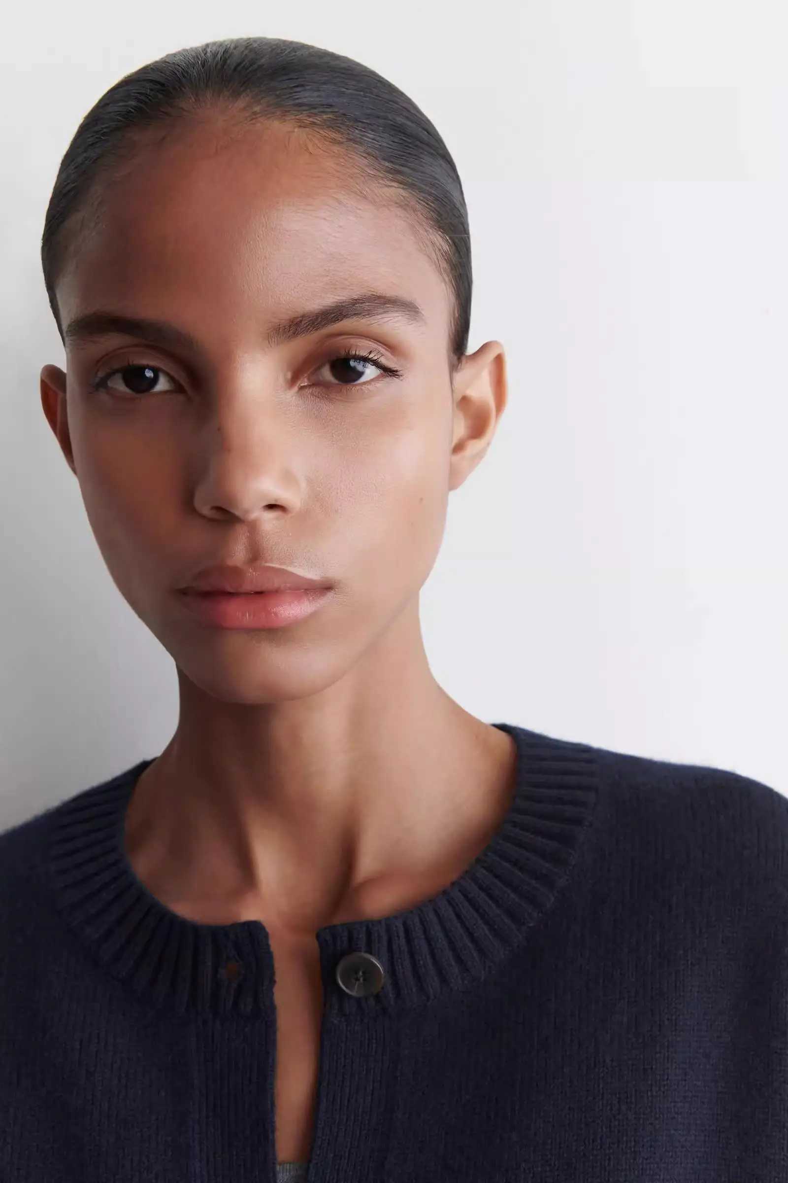 Ethereal MD 2025 cos autumn new style of Ladies casual and fashionable standard style blended navy blue knitted cardigan J251103