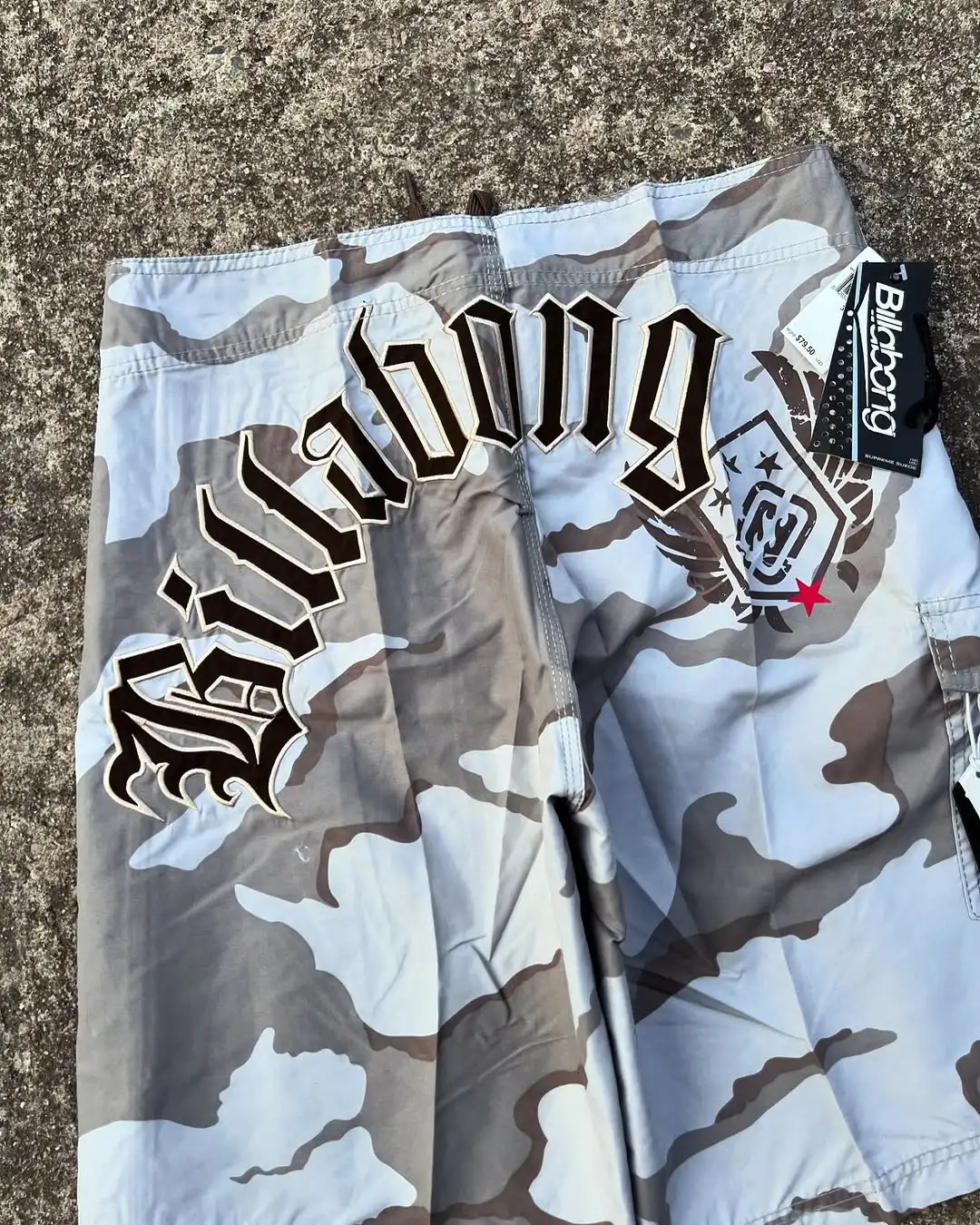 Harajuku retro American white camouflage pattern sports shorts mens summer breathable cool shorts embroidered Y2K pants 250402