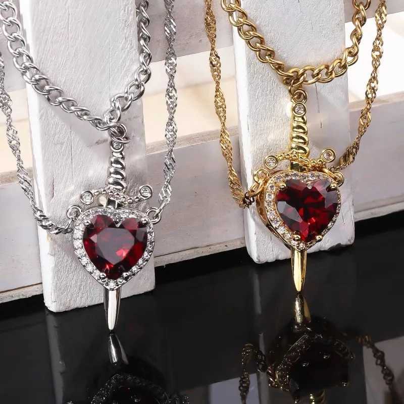 Punk Heart Sword Couple Necklace Women Men Elegant Crystal Pendants Long Chains Gothic Girlfriend Friend Jewelry Gifts AccessoryXJ251104