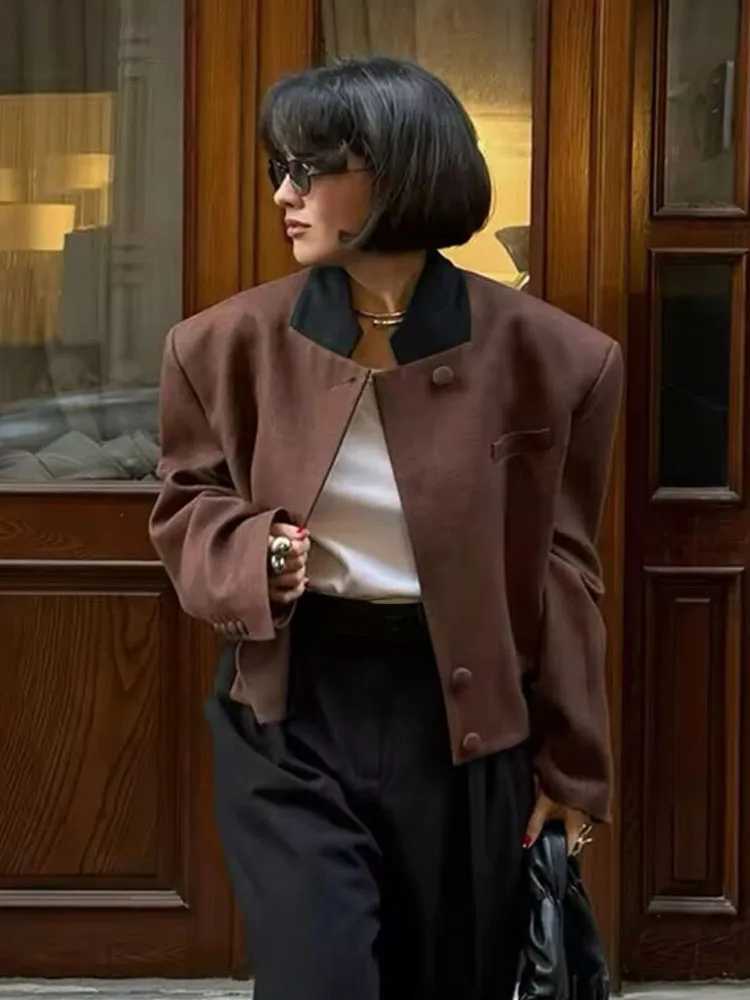 HH Womens Autumn Chic Fashion Elegant Shoulder Pad Spliced Short Jacket Female Simple Elegant Stand Collar Long Sleeve Jacket J251103