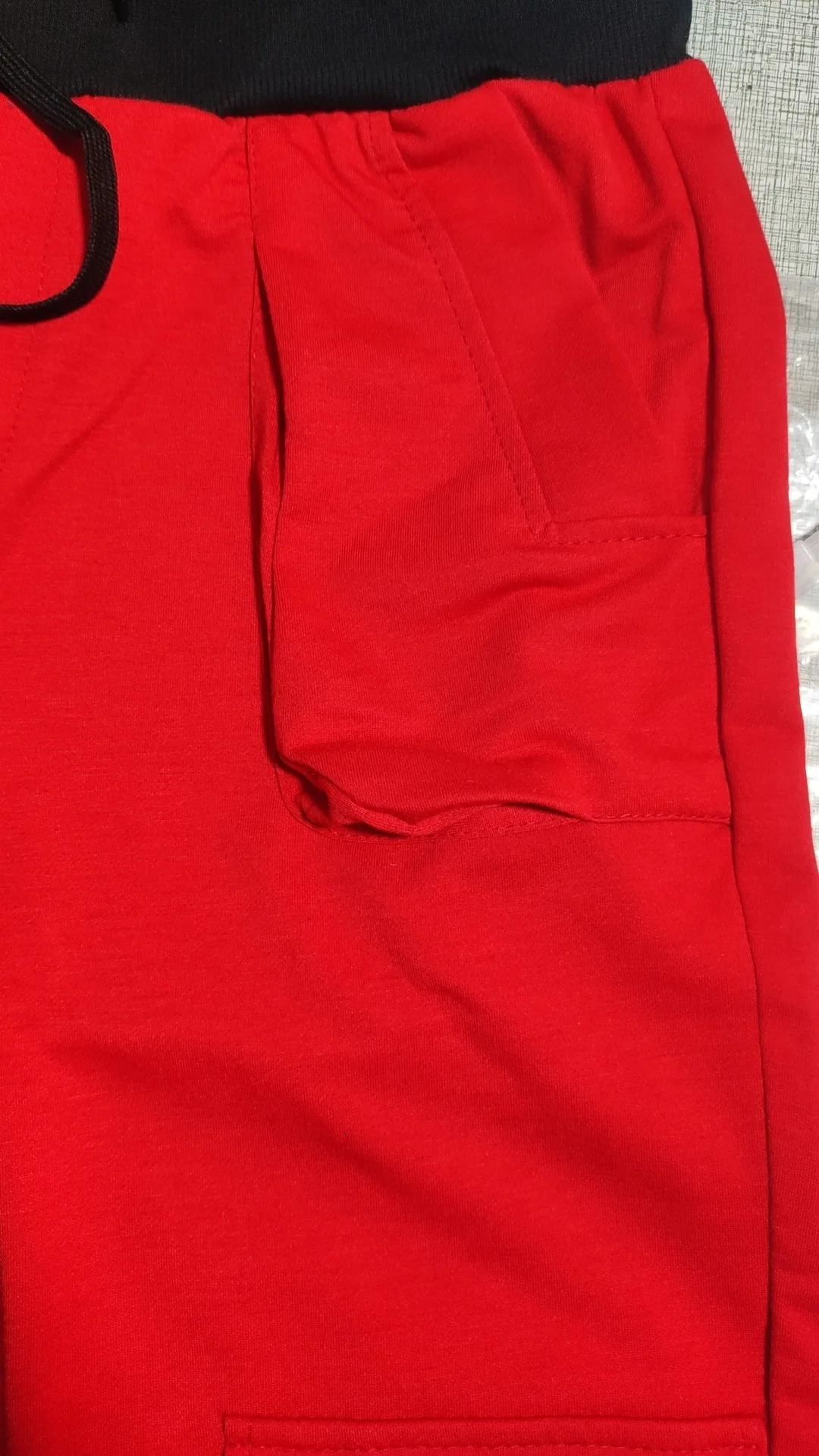 Mens sports and leisure multi pocket zipper pants colorful binding foot elastic waistband running fitness 250403e