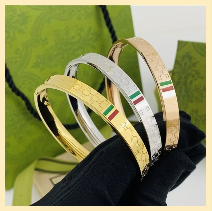 925 Designer Bracelet Women Punk Bracelets 18K G Gold Lady Charm Bangle for Fashion Jewellery Accessories