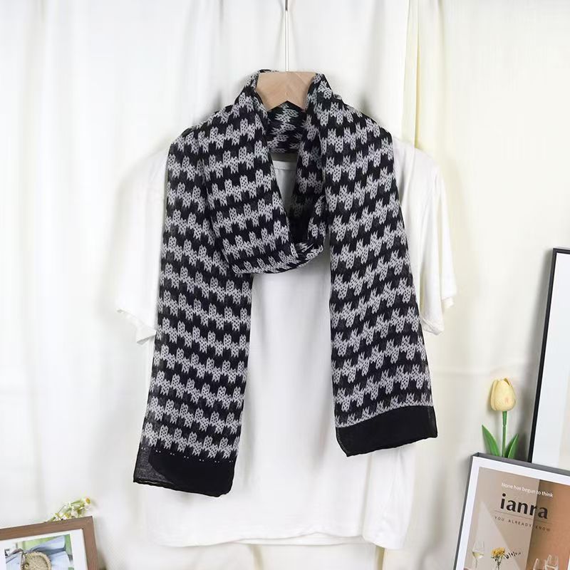 T412 printed women's silk scarf striped scarf 2025 new spring and autumn warm neck scarf thin shawl fashionable versatile scarf