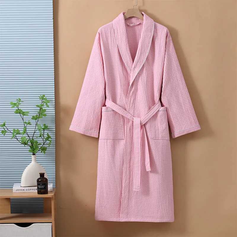 Multi Colors Cotton Mens and Womens Bathrobe Hotel Absorbent and Skin Friendly Couples Long Sleeve Home Clothing Bath Robes C251104