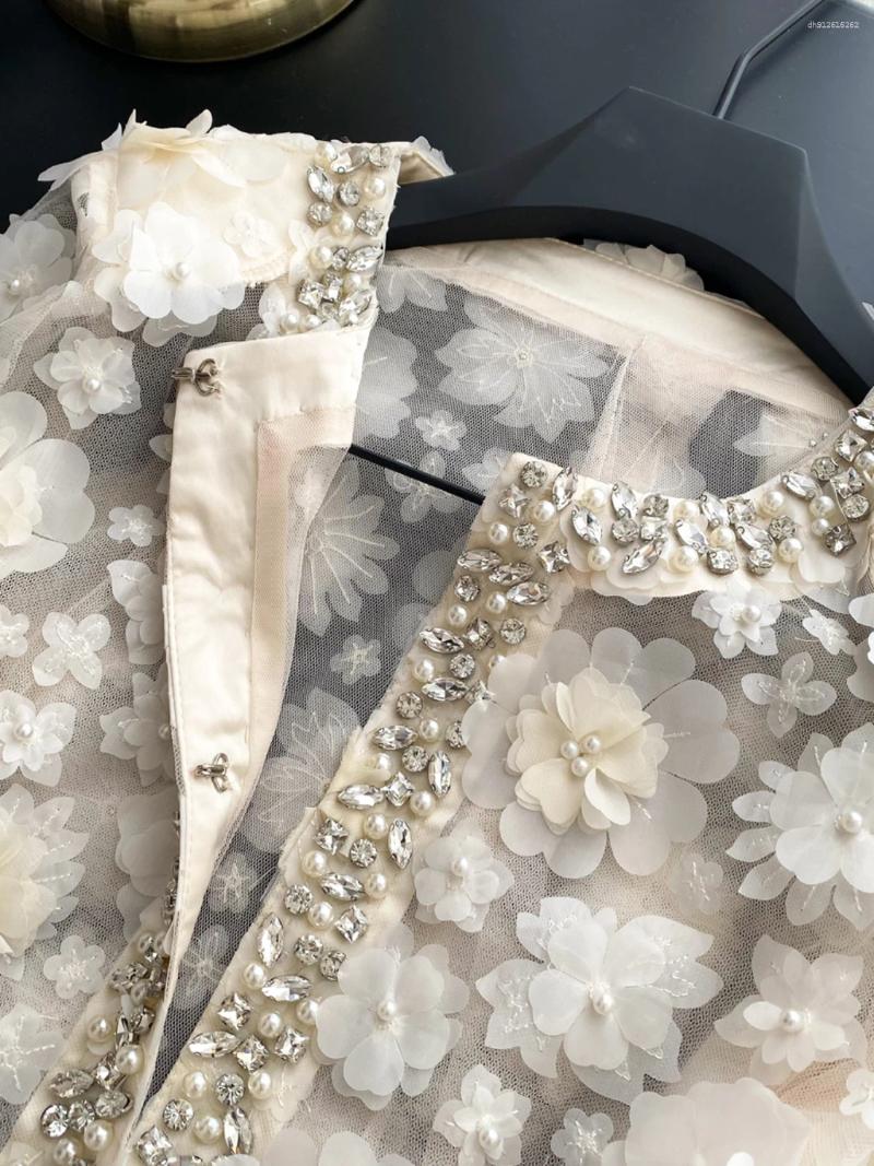 2026 autumn and winter fashion heavy industry women's pearl diamond jacket round neck long sleeved cardigan 3D flower design