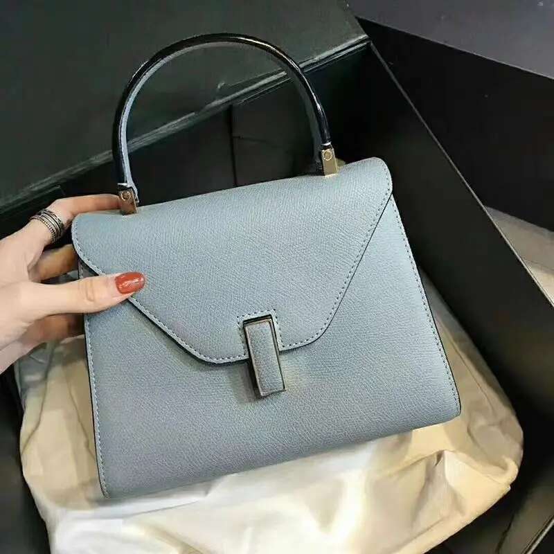 Leather Women's 2023 New Ladies Square Handbag Brand Designer Trendy Replica Shoulder Crossbody Messenger Bag Promotion