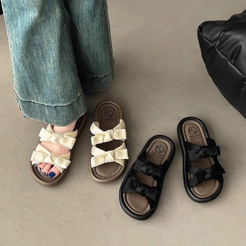 Women's new summer fashion casual flip-flops wear soft soles of the senior sense of vintage flip-flops beach shoes