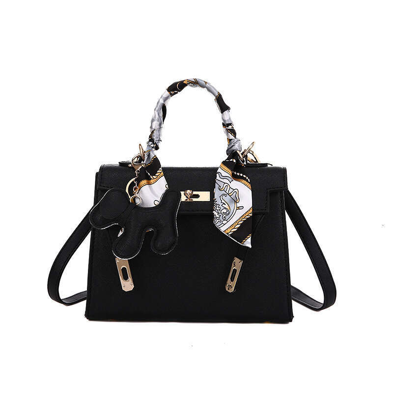 Kelly Mini 2022 New Internet Celebrity Large Capacity Handbag Women's Style Versatile Bride Bag