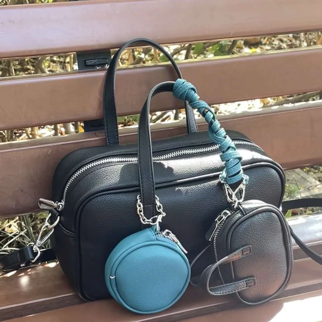 Boston Small Square 2025 New Y2k Contrasting Color Multi-Pendant Free Custom One-Shoulder Crossbody Bag Women's Handbag