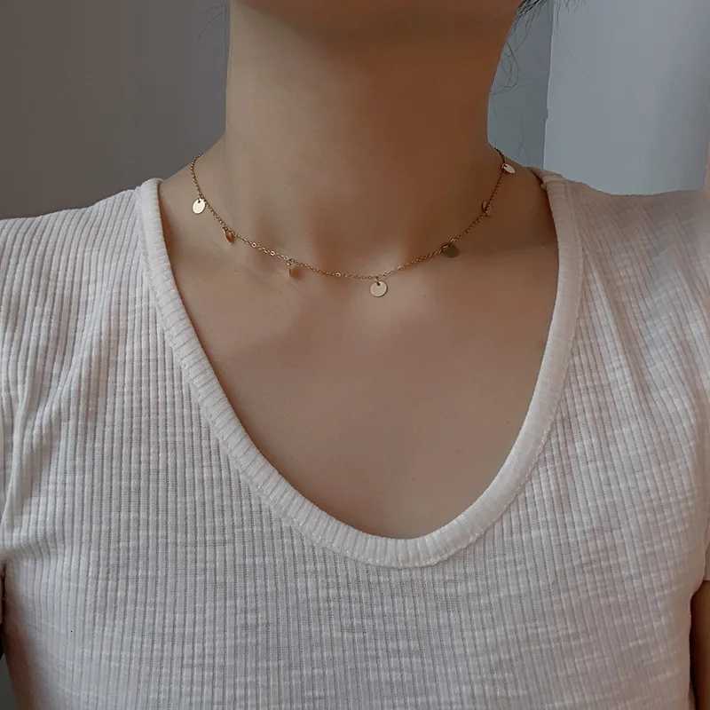 Fashion Simple Stainless Steel Round Small Coin Pendant Necklace For Women Gold Color Waterproof Geometric Charm CollarsXJ251104