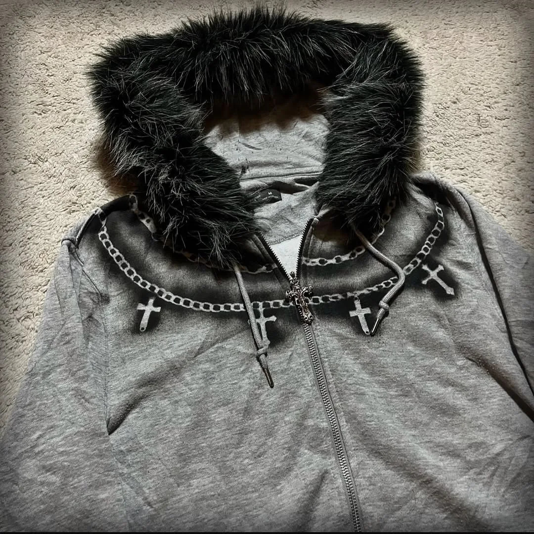 Mens Hoodie Y2K Gothic Streetwear Gray Zip Up Sweatshirt Faux Fur Hood Chain Cross Decor Vintage Washed Dark Punk Casual Fashion 251103