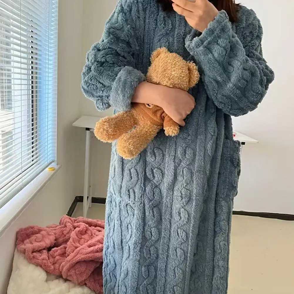 Coral Velvet Womens Nightgown Womens Pajamas Autumn And Winter Long Sleepwear Warm Robe Sets Home Wear Bathrobe Nightgown C251104
