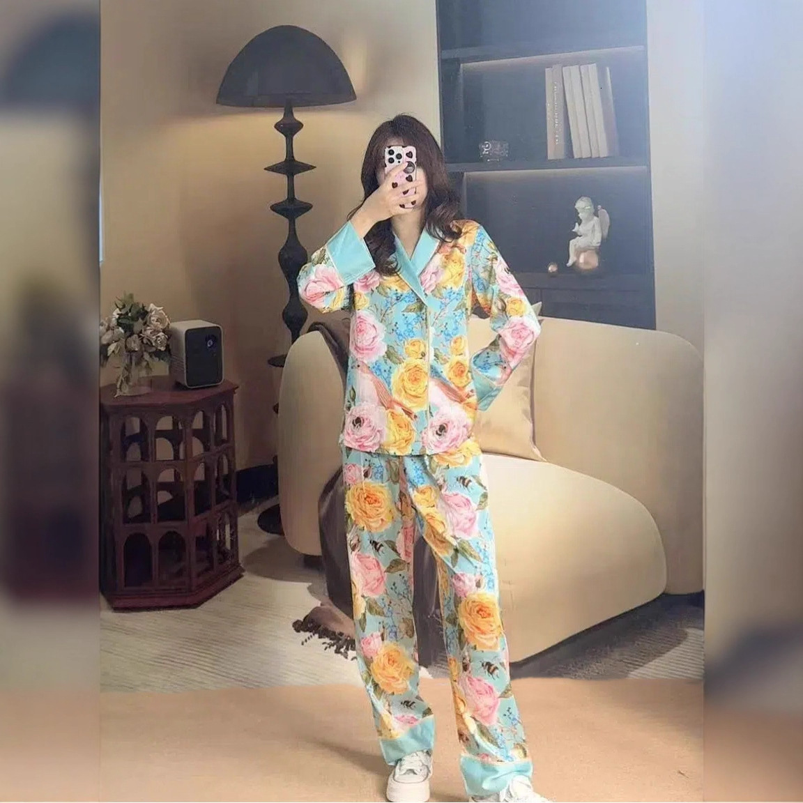 Spring Summer Oil Painting Flowers Casual Home Cool Pajamas V-Neck Women Comfortable Fashionable Stylish Two-Piece Set Women's Clothing ddmymoon