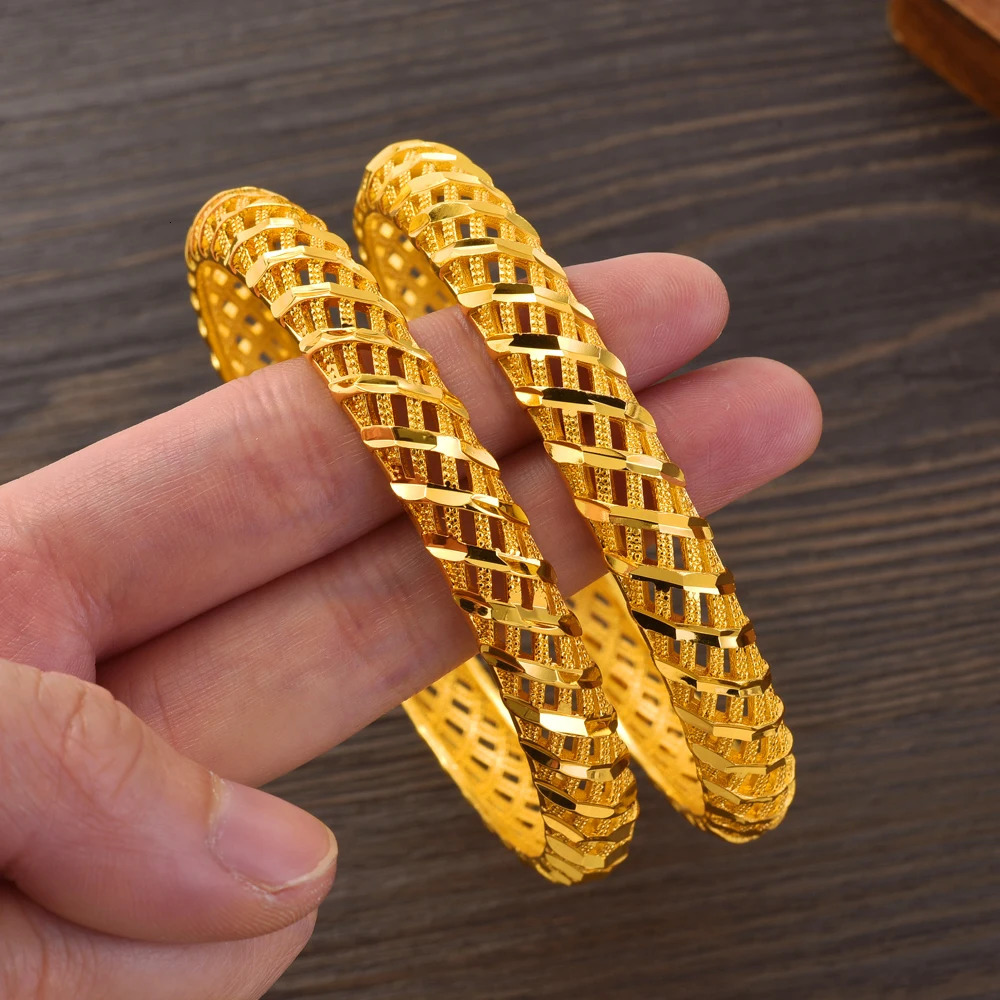 24K Gold Plated 68MM Fashion Europe Dubai Wedding Bangle Ethiopian High Quality Classic Nicely Cute Bracelet Women Birthday Gift 251031