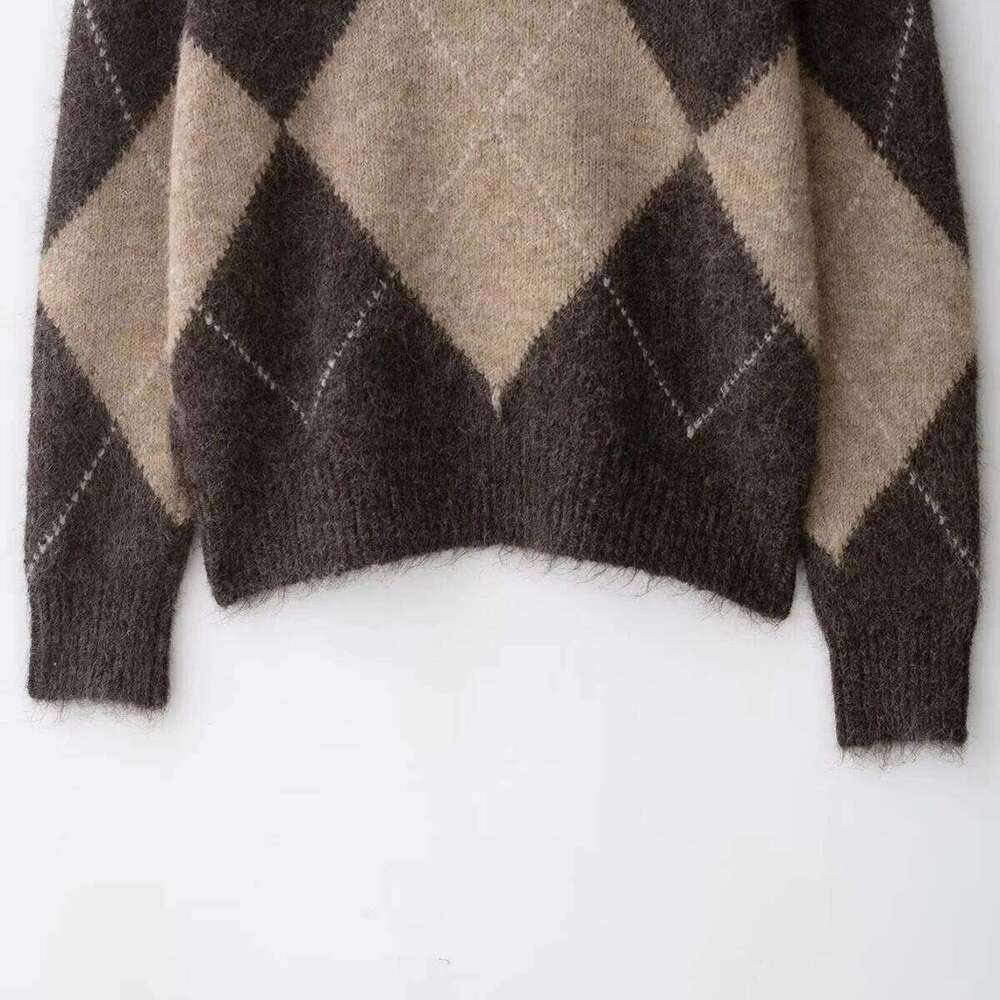 Woman's Argyle Knitted Pullover Sexy One-Shoulder Long Sleeved Slim Fit Casual Cropped Sweater Early Autumn New Female Top Women Sweater Designer