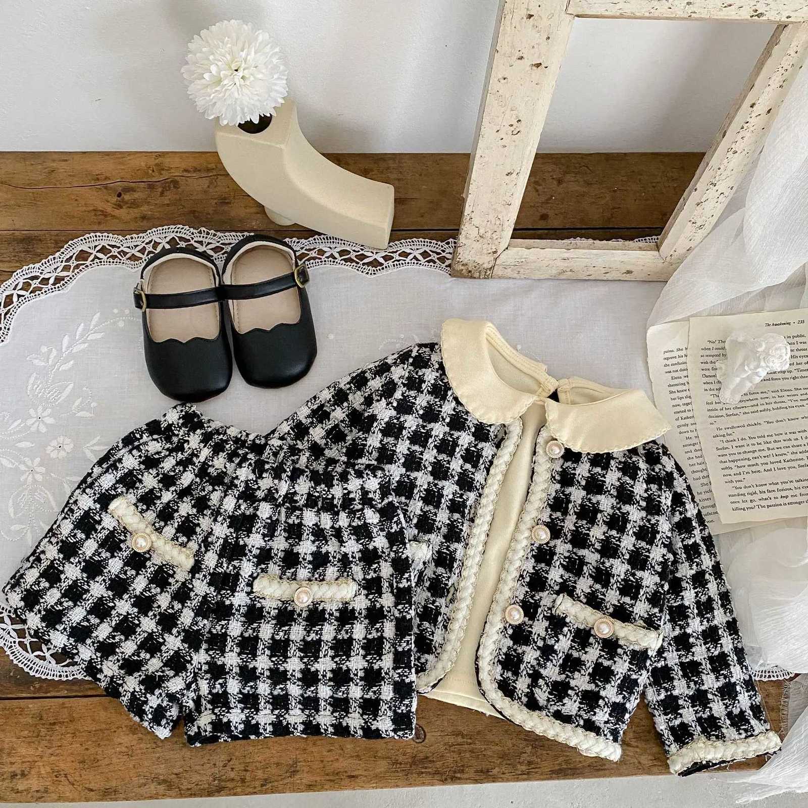 7010 Baby Clothing Set 2025 New Korean Tweed Plaid Baby Girls Suit Long-sleeved CoatShort Pants Boutique Two-piece Suit Y251105