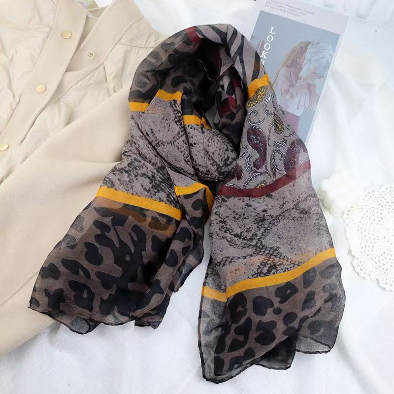 T418 scarf women spring and summer leopard print scarf warm shawl Bali yarn cotton sense ladies thin silk scarf