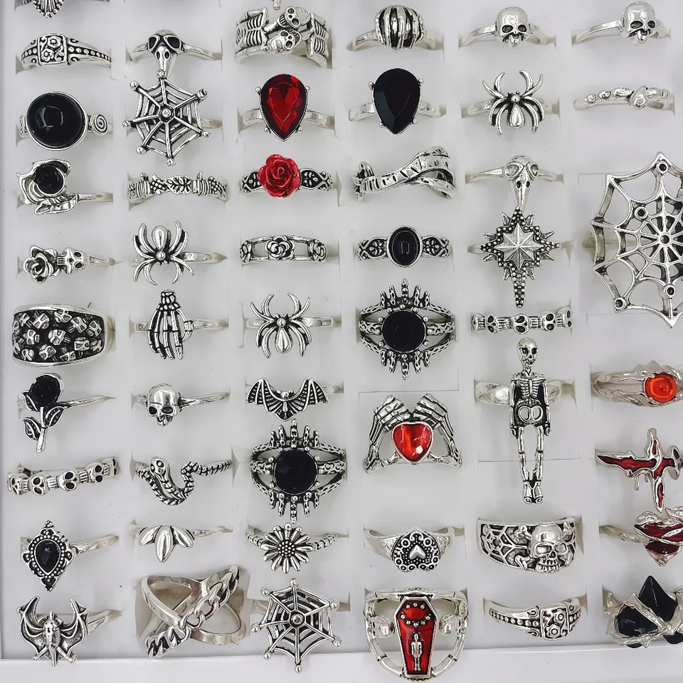 102030Pieces Vintage Punk Spider Skull Halloween Rings Set For Women Mix Style Gothic Dark Finger Jewelry Party Gifts 251031