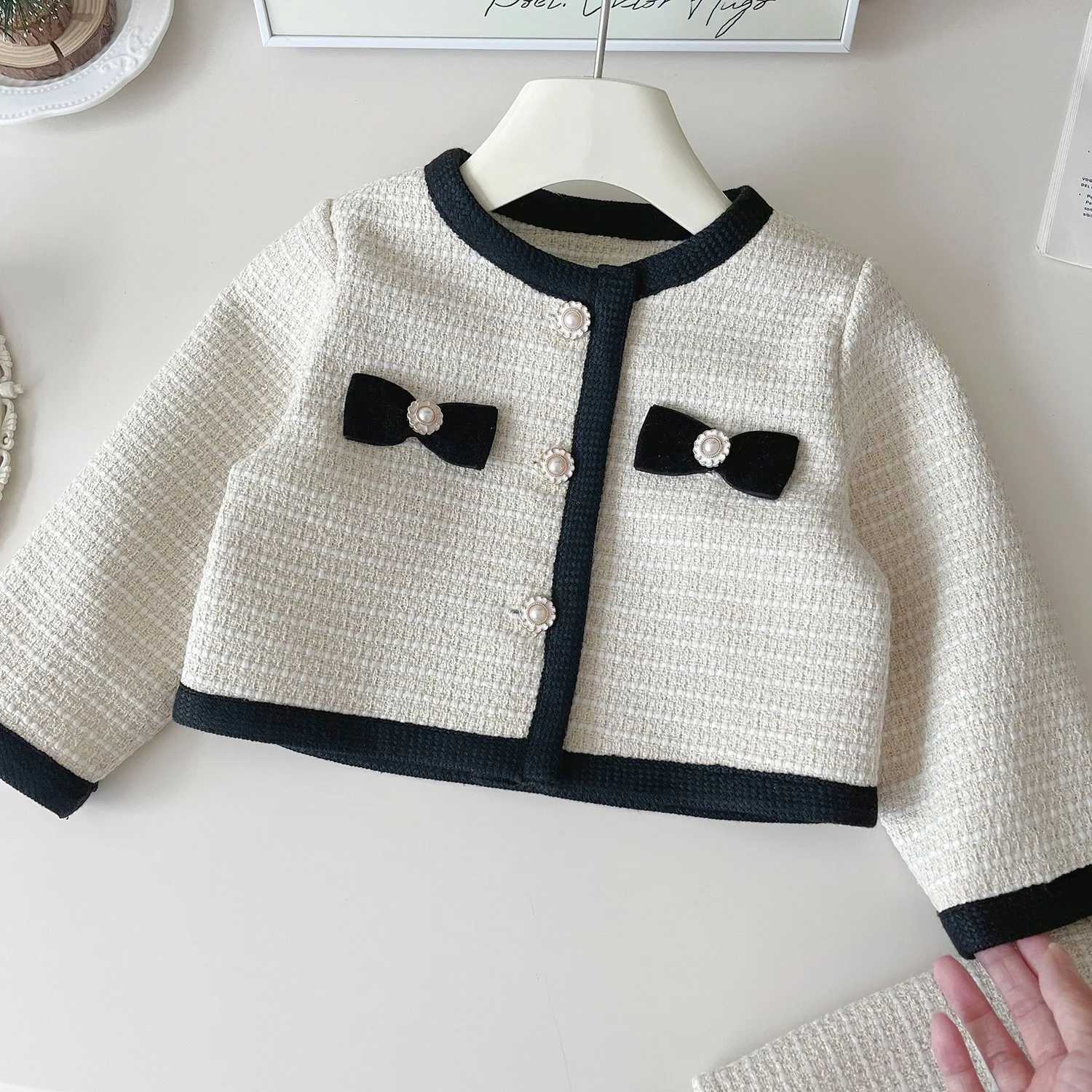 Girl Boutique Tweed Outfit Luxury Designer Kids Clothes Fall 2026 Toddler Two Piece Skirt Jacket Set Children Suit Baby Clothing Y251105