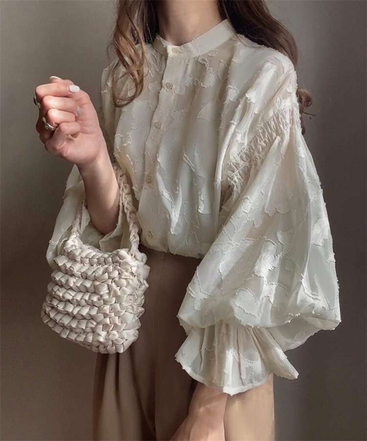 Japan Rakuten Summer New Floral Jacquard Lantern Sleeve Transparent Shirt B5