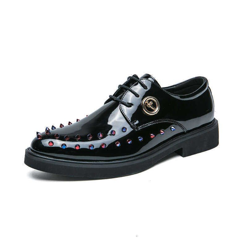 Large gold patent pointed leather shoes in size 38-46, personalized Chelsea fashion willow nail loafers