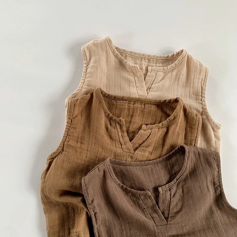 Korean style childrens cotton highz sleeveless Tshirt for summer loose solid baby boys and girls breathable vest tank 250325