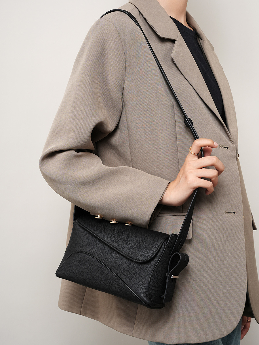 TB BHULAMTE Evening Dress Bag Retro Women's Designer Handbag Wallet 2025 With PU Design Buttons Small Casual Wide Shoulder Strap Luxurious Design