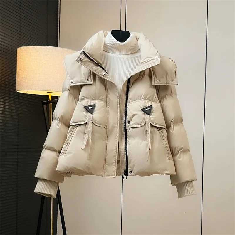 Hooded Short Solid Color Down Cotton-Padded Jacket Coat Ladies 2024 Winter New Warm Ladies Coat Loose Bread Clothing TideT251105