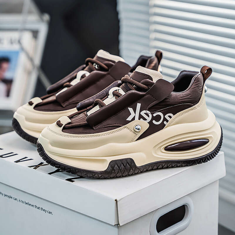 Autumn Winter Thick-Soled Height-Increasing Dad Student Trendy Versatile Casual Sneakers Live High-Top Hong Kong Style Men's Shoes