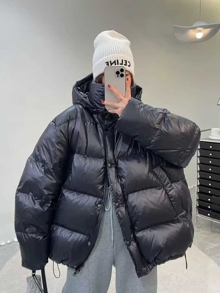 90 Duck Down Jacket Women Fall Winter 2023 New Long Sleeve Thicken Warm Loose Puff Jackets Chic with Hood Feather CoatsT251105
