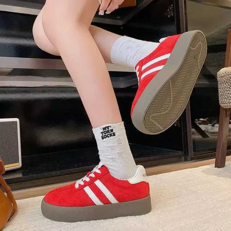 Pahwork Color Thick Bott Casual Sports Deqin Shoes Wens Board Shoes Rubber Upgraded Version of the Classic Y251105