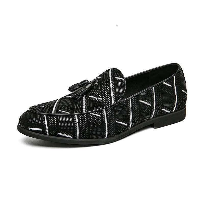 Large size 48 ethnic style lazy leather for men's music fortune 2023 Spring and Autumn new Doudou driving shoes