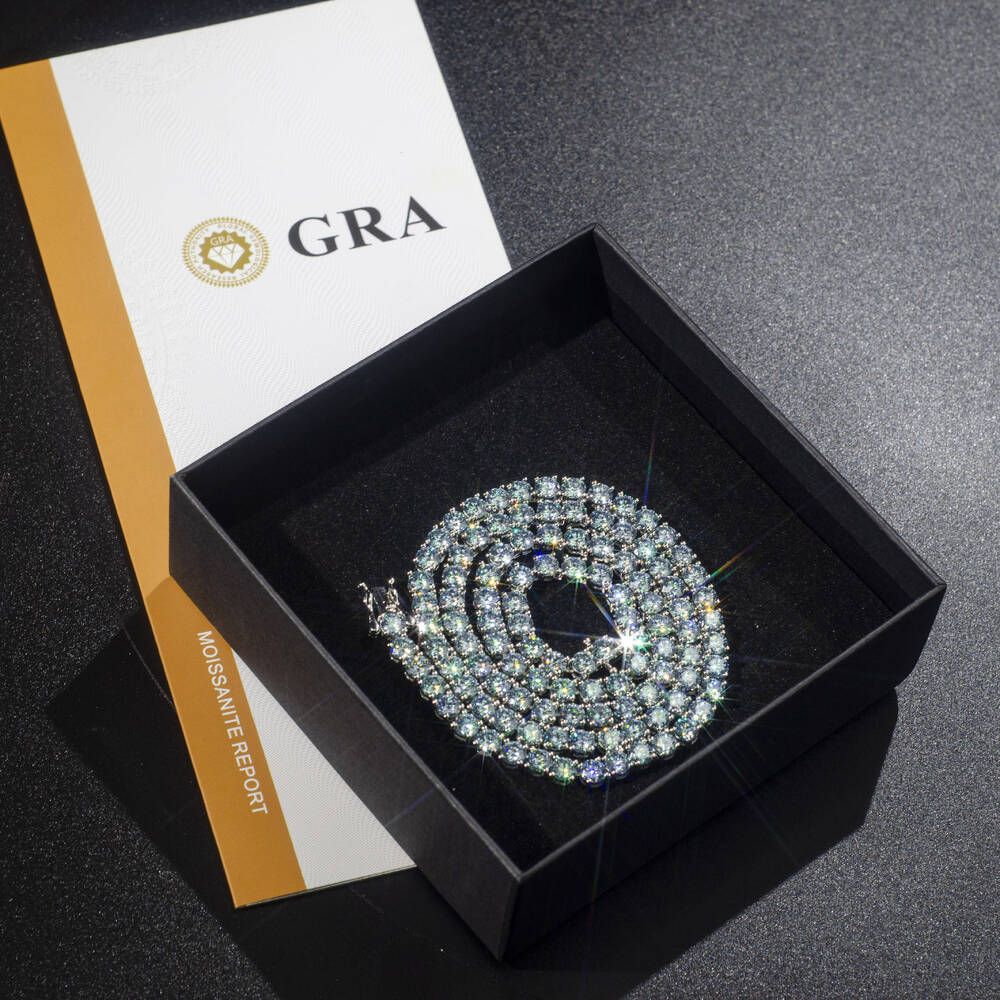 Ice Out VVS Moissanite Diamond Tennis Chain Necklace 3mm Customized Fine Jewelry for Womens Style