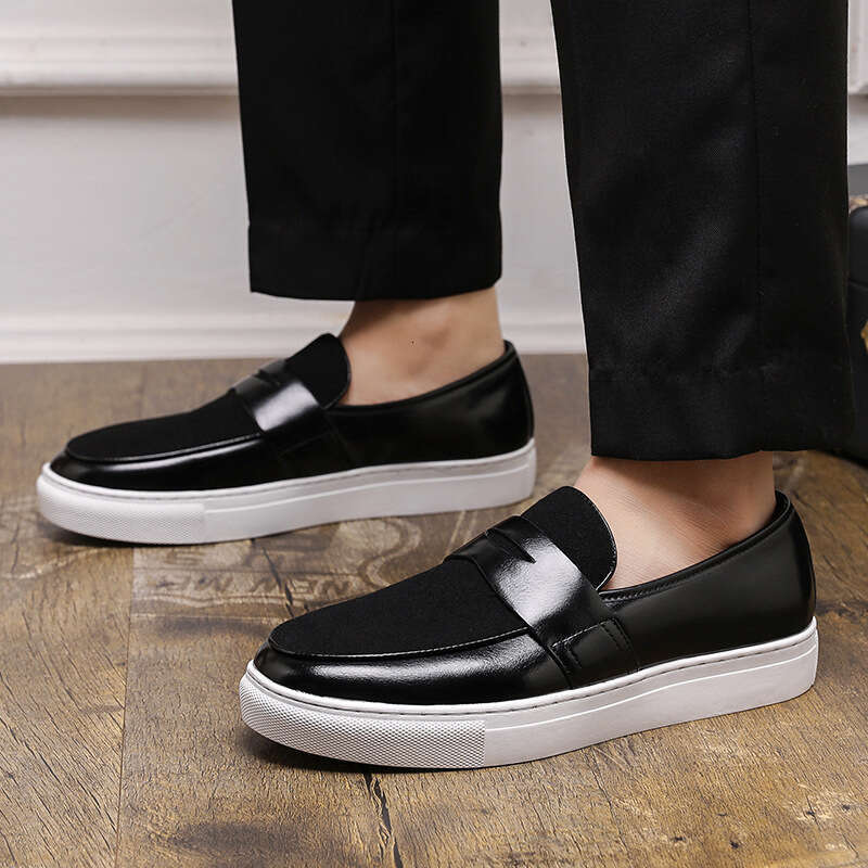 Large size board 2024 Spring and Autumn season new British style single kick Le Fu casual men's round toe shoes