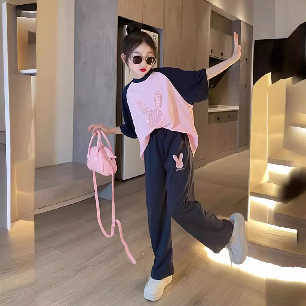 Girl sports twopiece set summer model foreign style girl big short sleeved childrens casual Tshirt 250325z