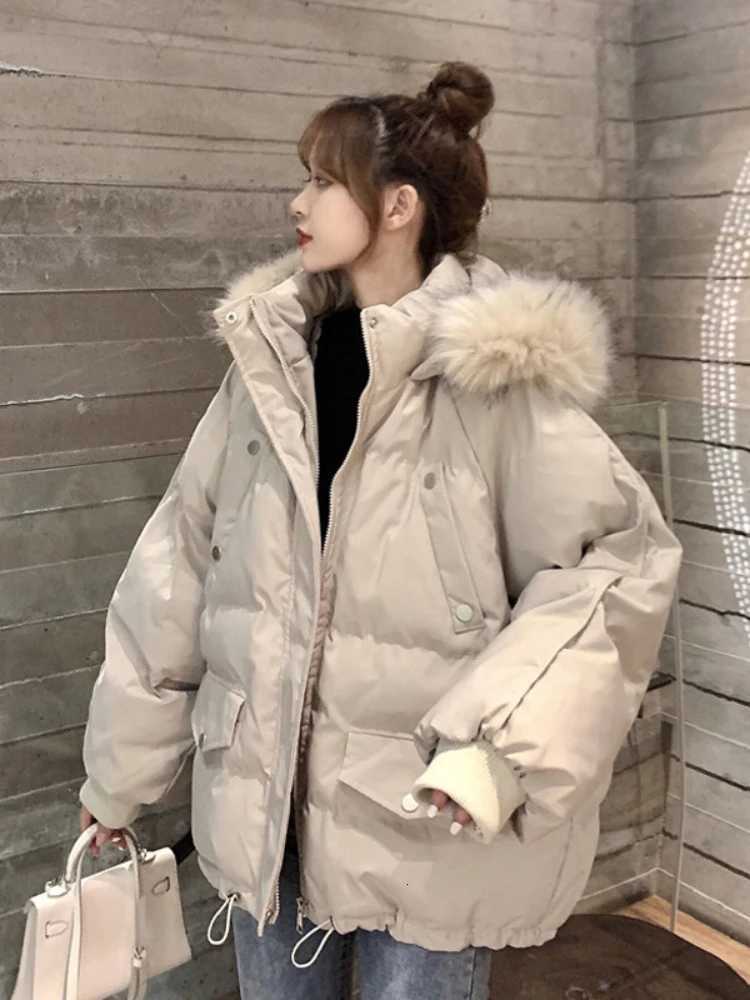 2025 Cotton Padded Faux fur collar Parka New Fashion Cotton Autumn Winter Jacket Women Thick Warm Parkas Female OuterwearT251105