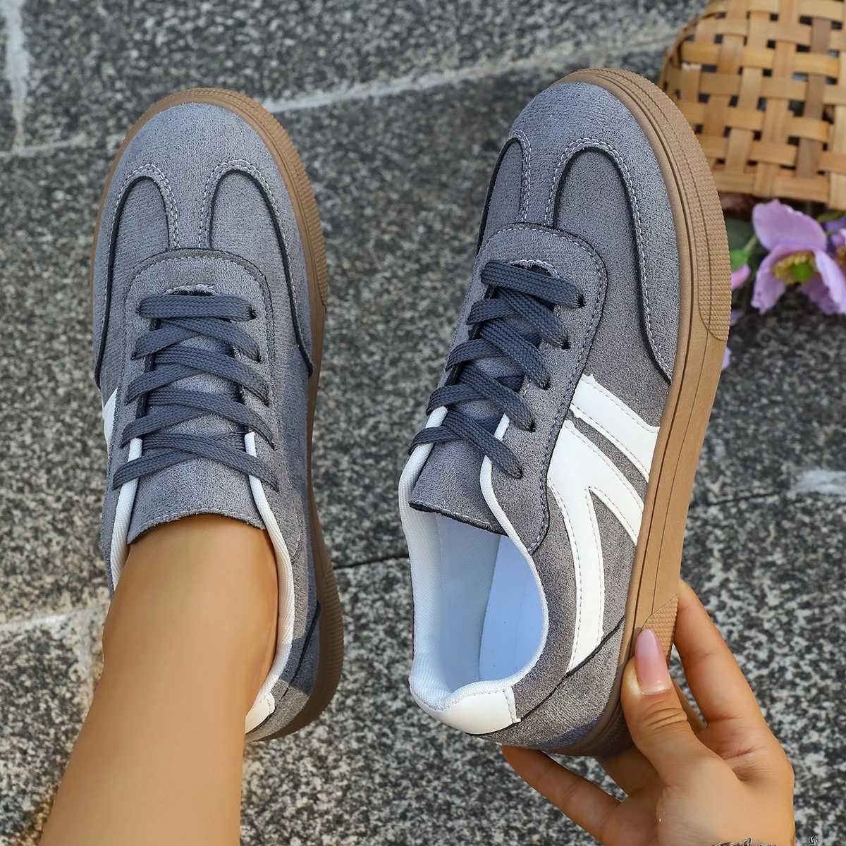 Wen Sneakers Large Size Outdoor Flat Bott Sneakers Wen Fionable Casual Running Shoes Wen Trend Luxury Designer Shoes Y251105