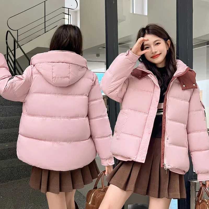 White Parka Short Down Cotton Jacket For Women 2025 New Winter Fashion Hodded Loose And Small Thick Warm Quilted Cotton JacketT251105