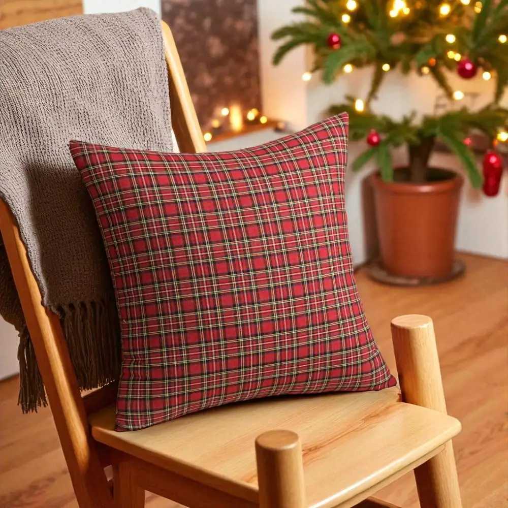 1pc Autumn Christmas Plaid Pillow Covers Red Checkered Print Decor Ideal Festive Gift for Home Sofa Christmas-Themed Decor Y251105