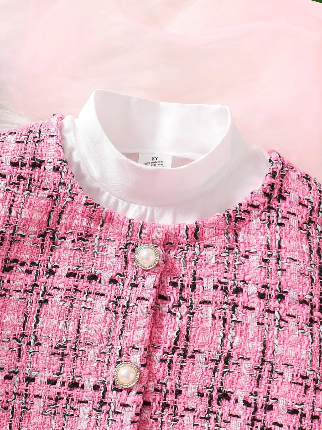 Childrens spring and autumn new cute girl fashion dress 3 sets of pink plaid top skirt white long-sleeved base shirt Y251105