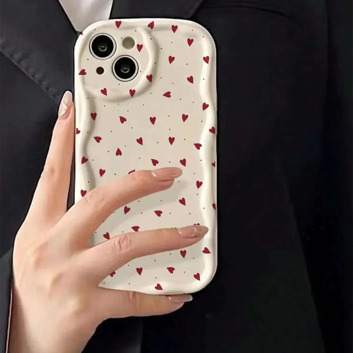 16Pro Love Heart Phone Case For IPhone 16 15 Pro Max 11 13 12 Mini XR 14 Plus Cover 3D Wavy Curved Edge Soft Clear TPU Cases