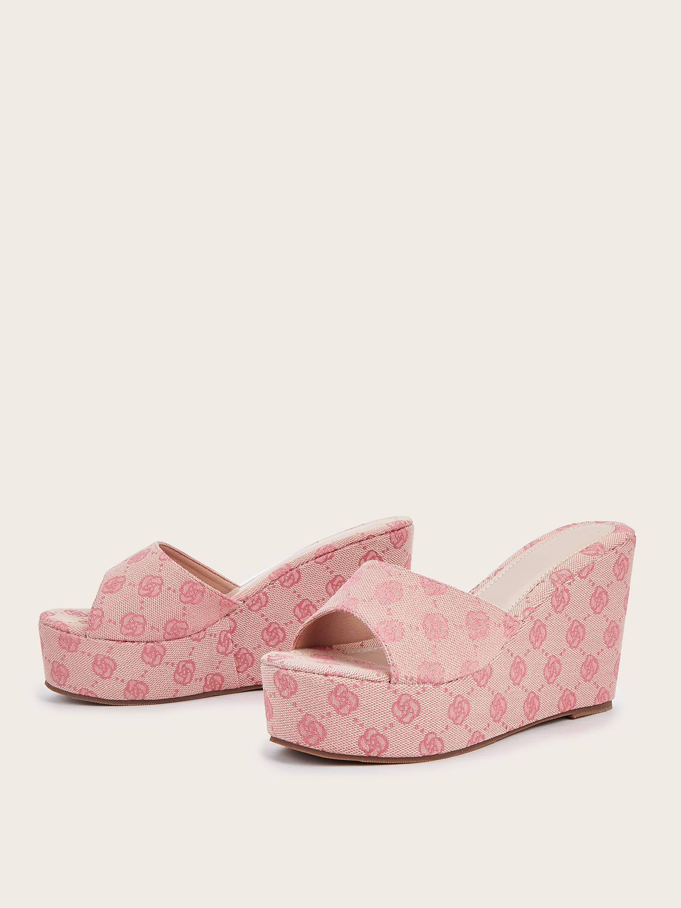designer shoes 2025 new European and American style women's wedge heel sandals flower print fashionable vacation style large size outdoor slipper