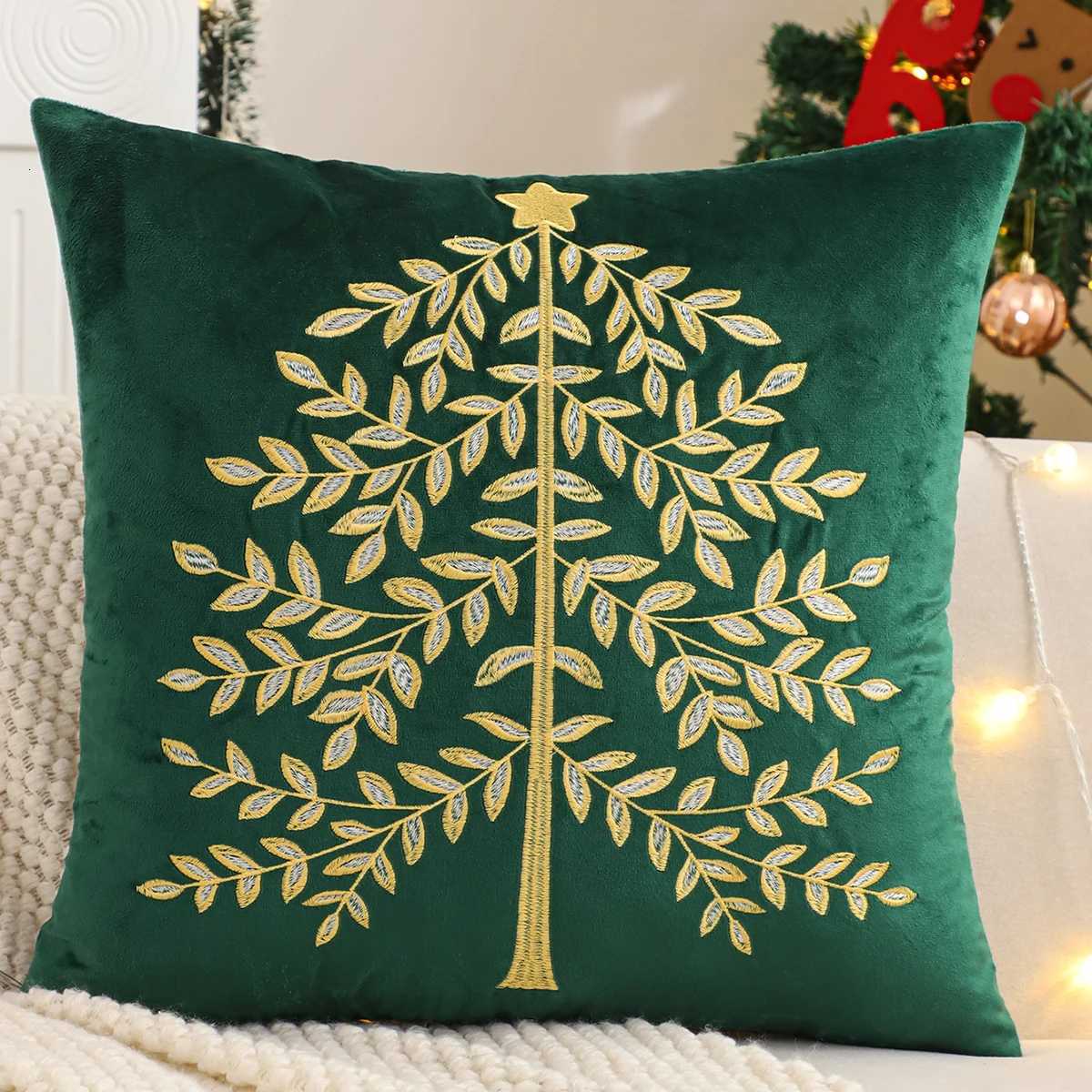 Embroidery Throw Pillow Cover Christmas Decoration Velvet Soft Christmas Tree Gold Winter Farmhouse Home Sofa Living Room Y251105