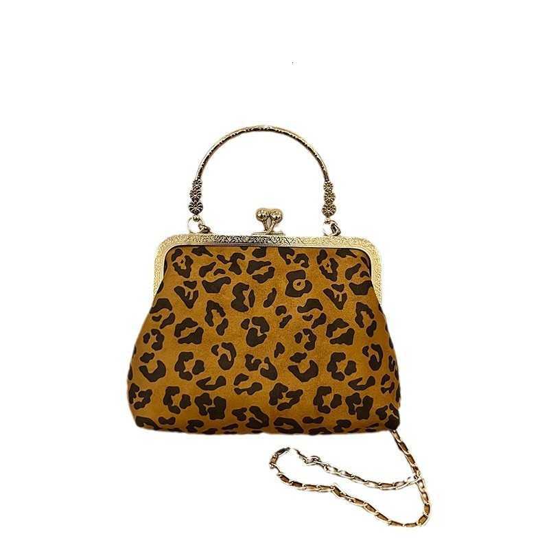 Chain fashion crossbody bag 2024 unique fashionable leopard print small bag evening party bag snap closure box bag H251016