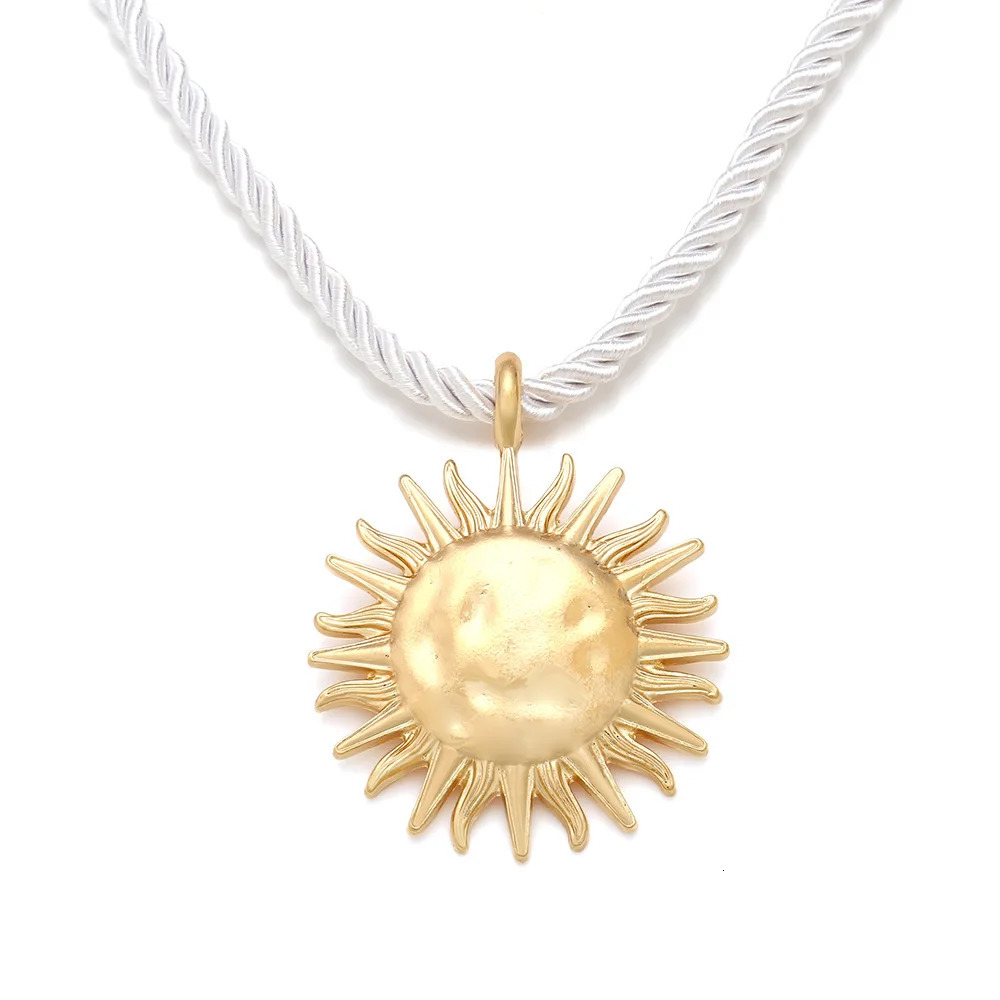 ZAA Vintage Metal Sun Flower Pendant Necklace for Women Rope Chain Collar Jewelry Beach Party Fashion Accessories Gift 251031