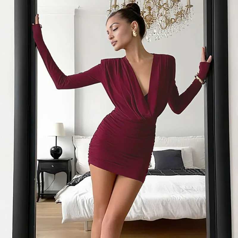 Talenza Elegant Pleated Dress Women Sexy Deep V-Neck High-Waisted Solid Party Dress Luxurious Vintage Patchwork Female New Dress J251105