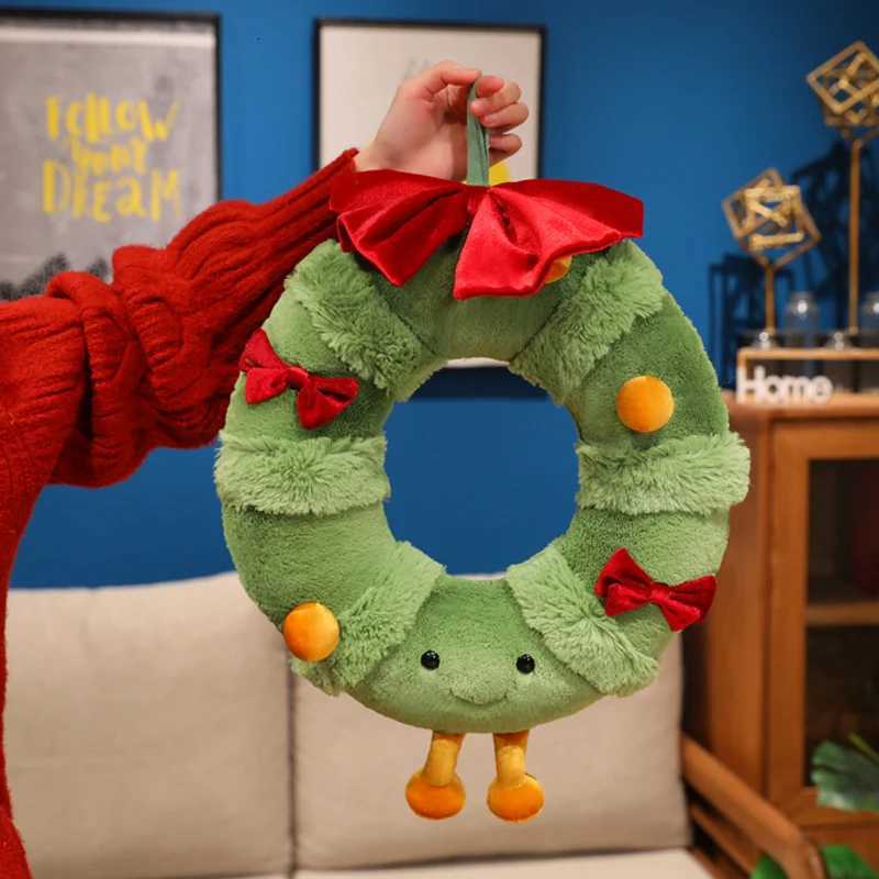 Soft Christmas Wreath Plush Pillow Cozy Home Decor for Living Room Bed Funny Festive Gift Idea Machine Washable Y251105